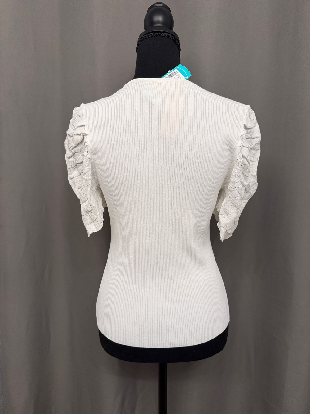 Ivory V-Neck Puff Sleeve Ribbed Knit Top - Picture 3 of 6